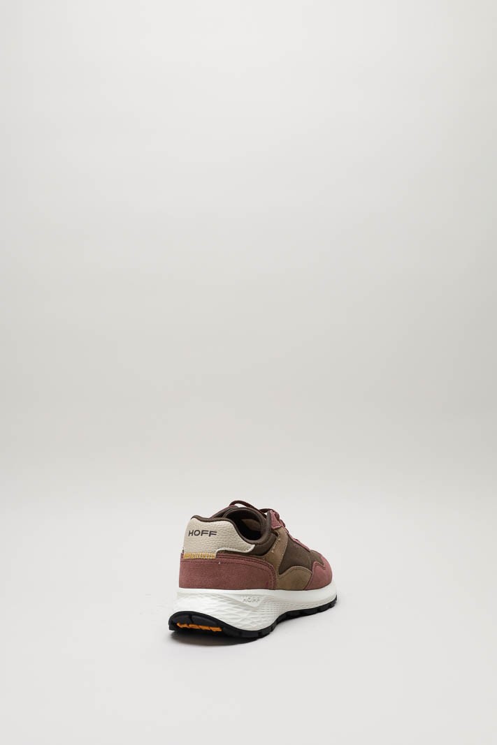 Bordeaux Sneaker image