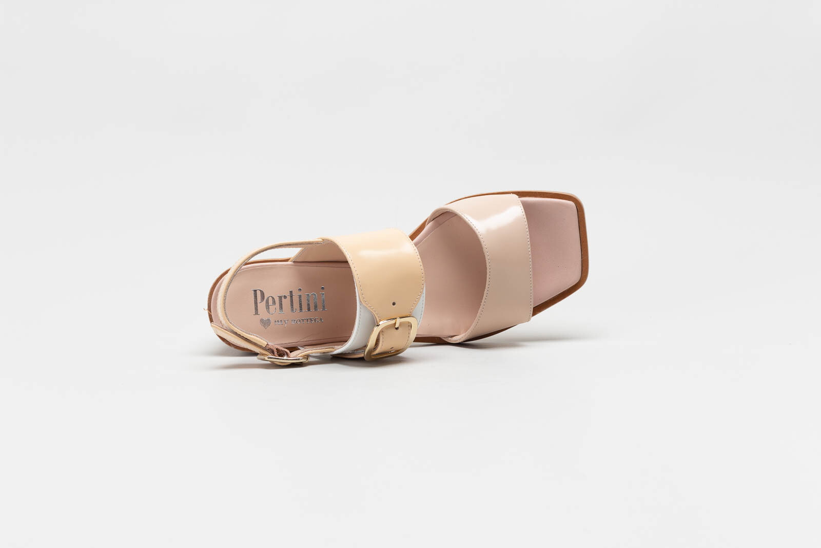 Lichtbeige Sandaal hak image