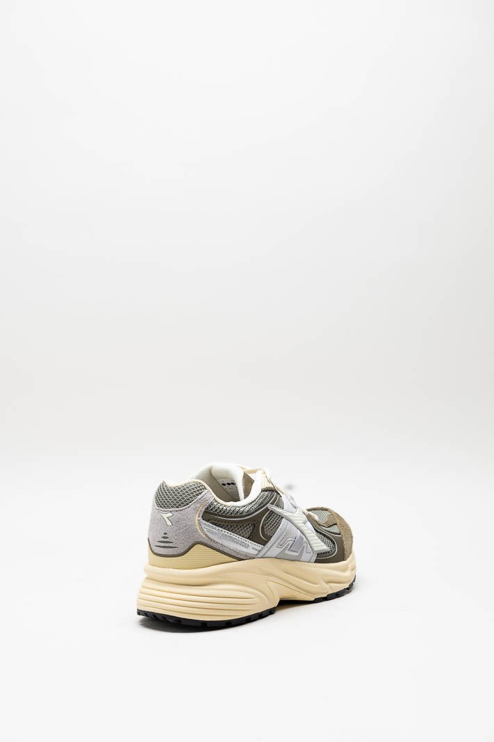 Kaki Sneaker image