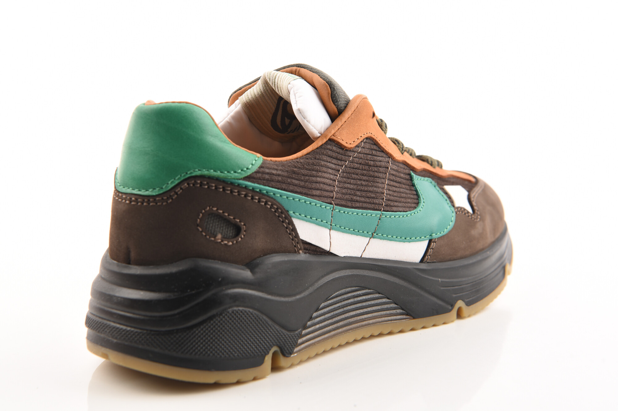 Bruin Sneaker image