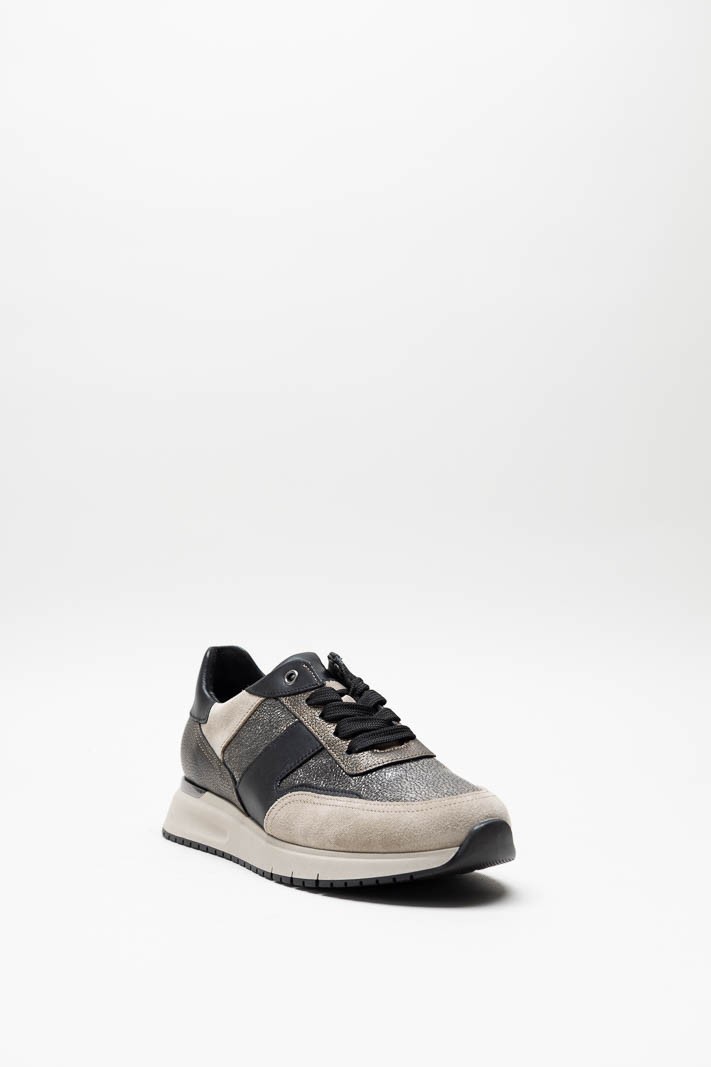 Taupe Sneaker image
