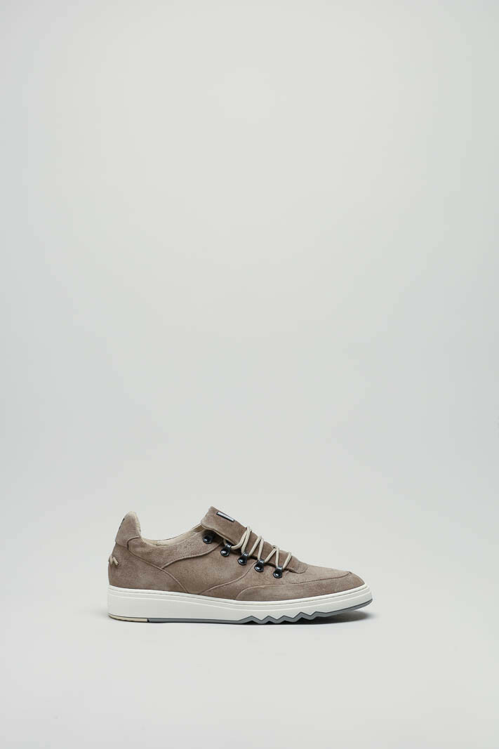 Beige Sneaker