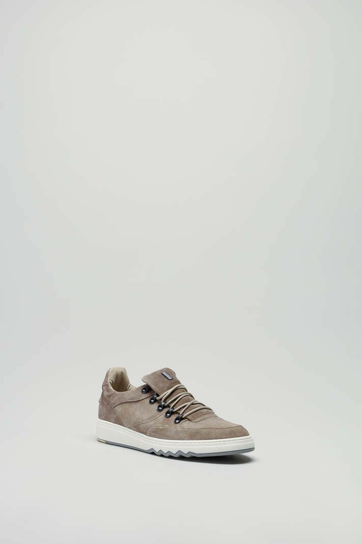 Beige Sneaker