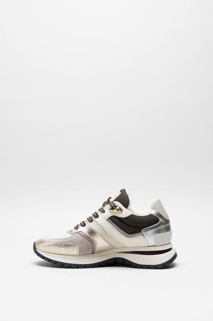 Lichtbeige Sneaker image