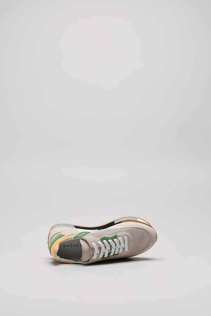 Lichtbeige Sneaker image