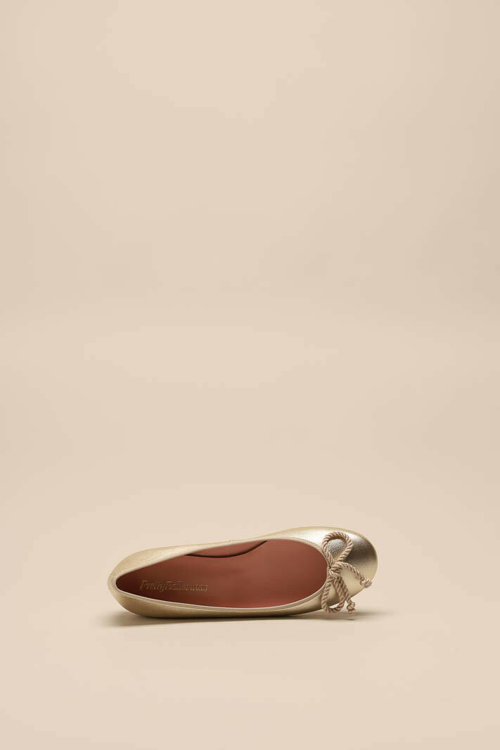 Goud Ballerina image