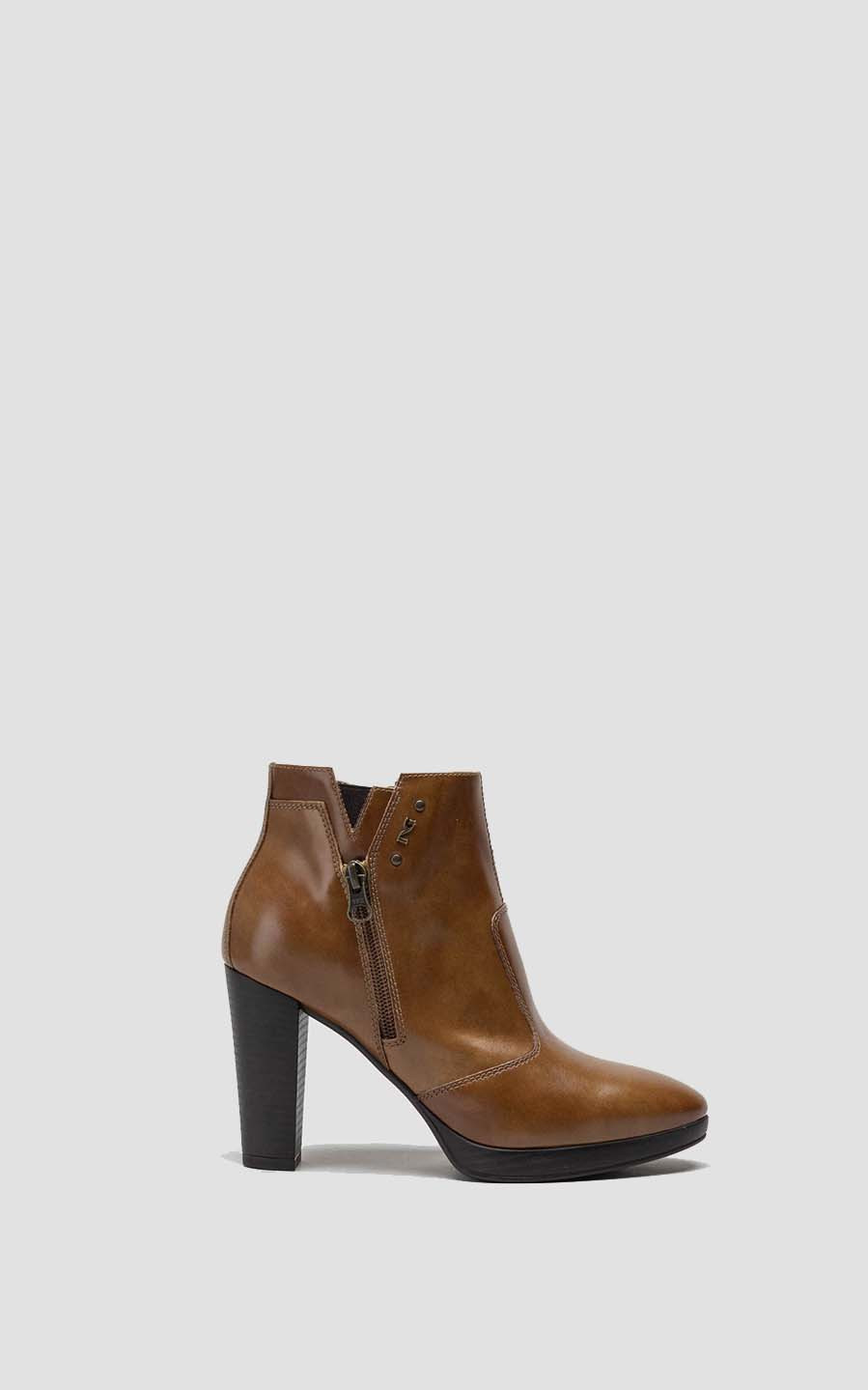 Cognac Enkellaars hak image