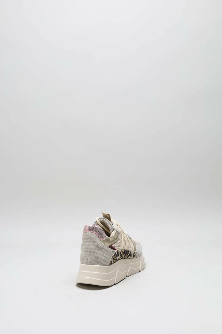 Beige Sneaker image