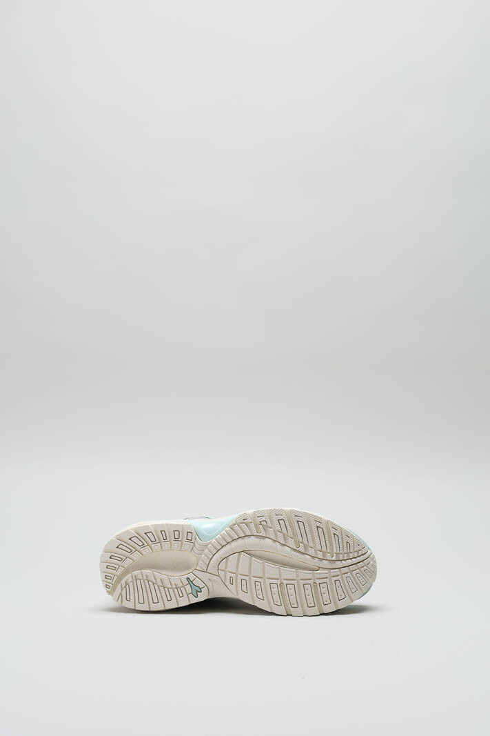 Turquoise Sneaker image