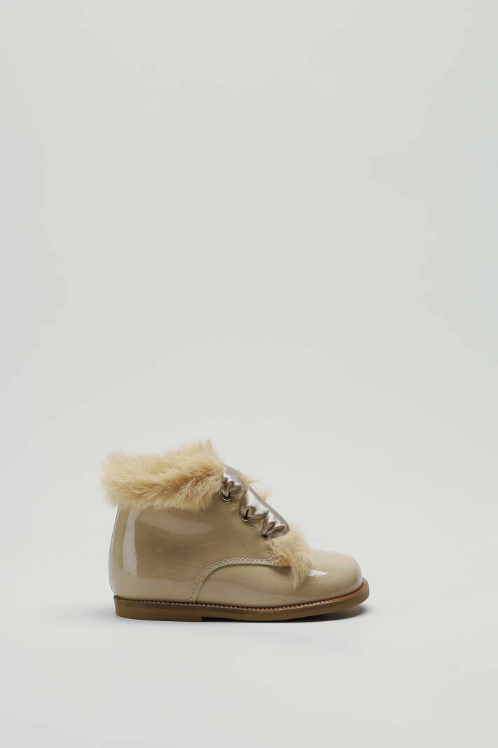 Beige Veterschoen