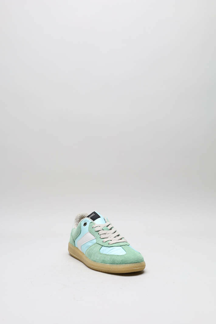 Watergroen Sneaker image