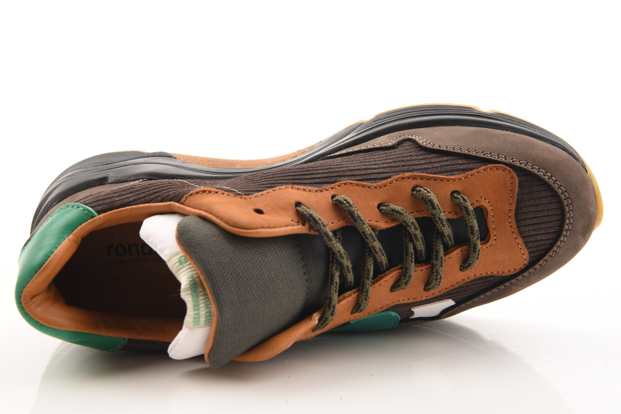 Bruin Sneaker image