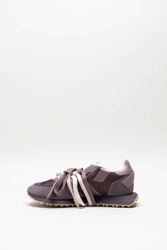 Oudroze Sneaker image