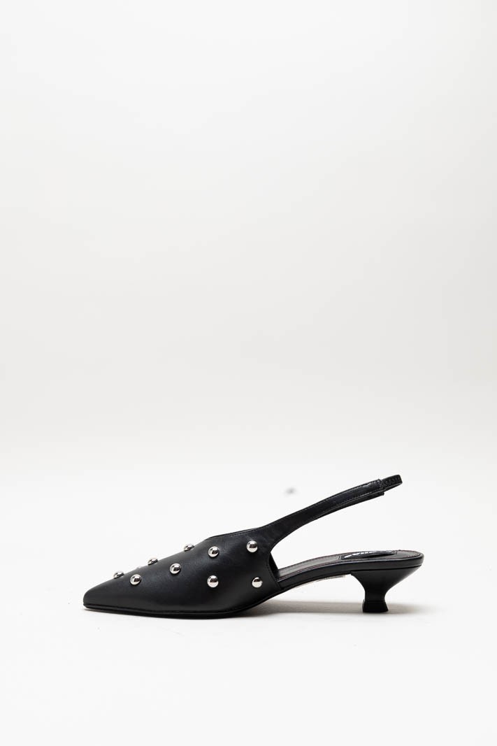 Zwart Pump image