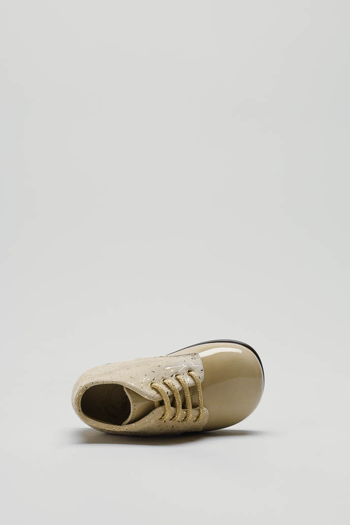 Beige Veterschoen image