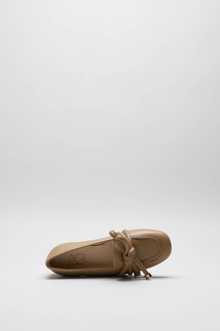 Lichtbruin Mocassin image