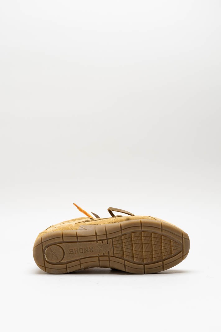 Camel Sneaker image