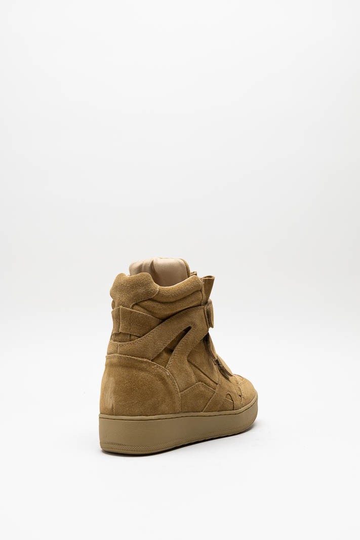 Camel Sneaker image
