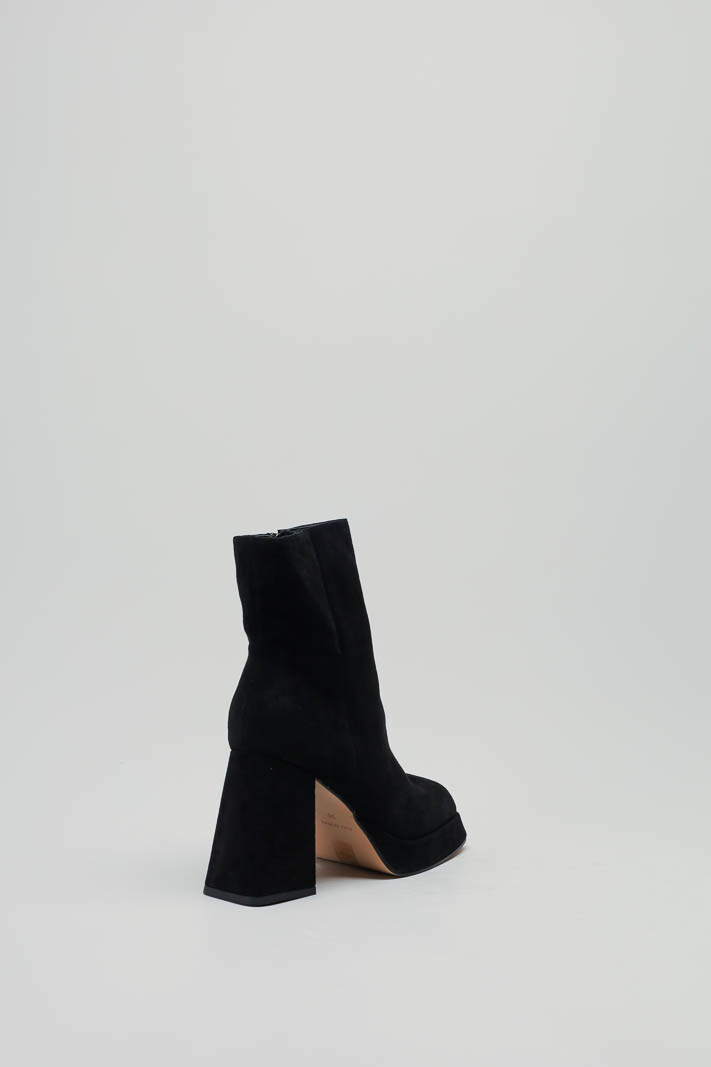 Zwart Enkellaars hak image