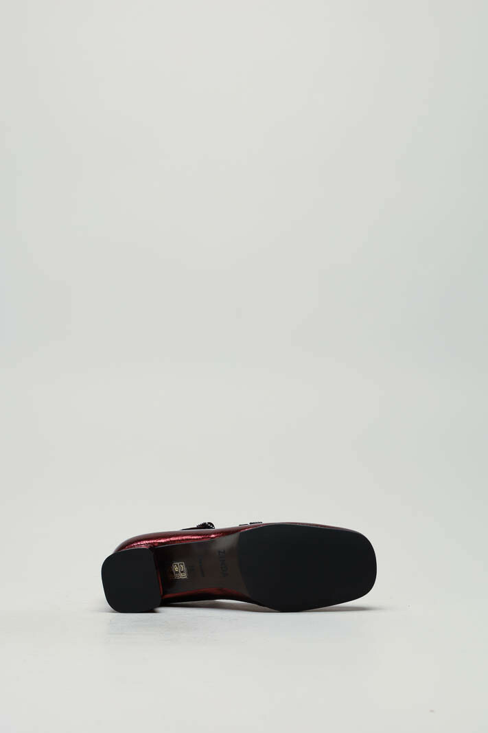 Bordeaux Ballerina image