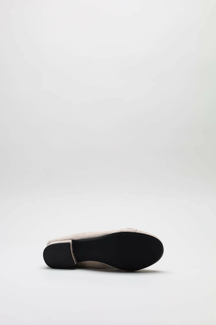 Taupe Ballerina image