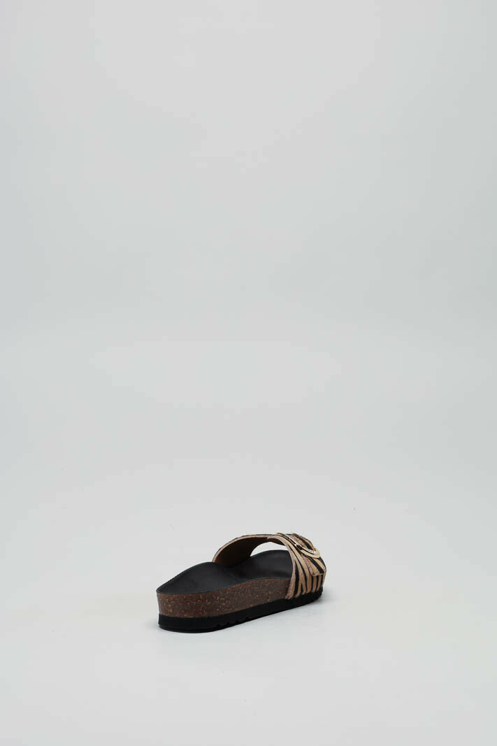 Beige Slipper image
