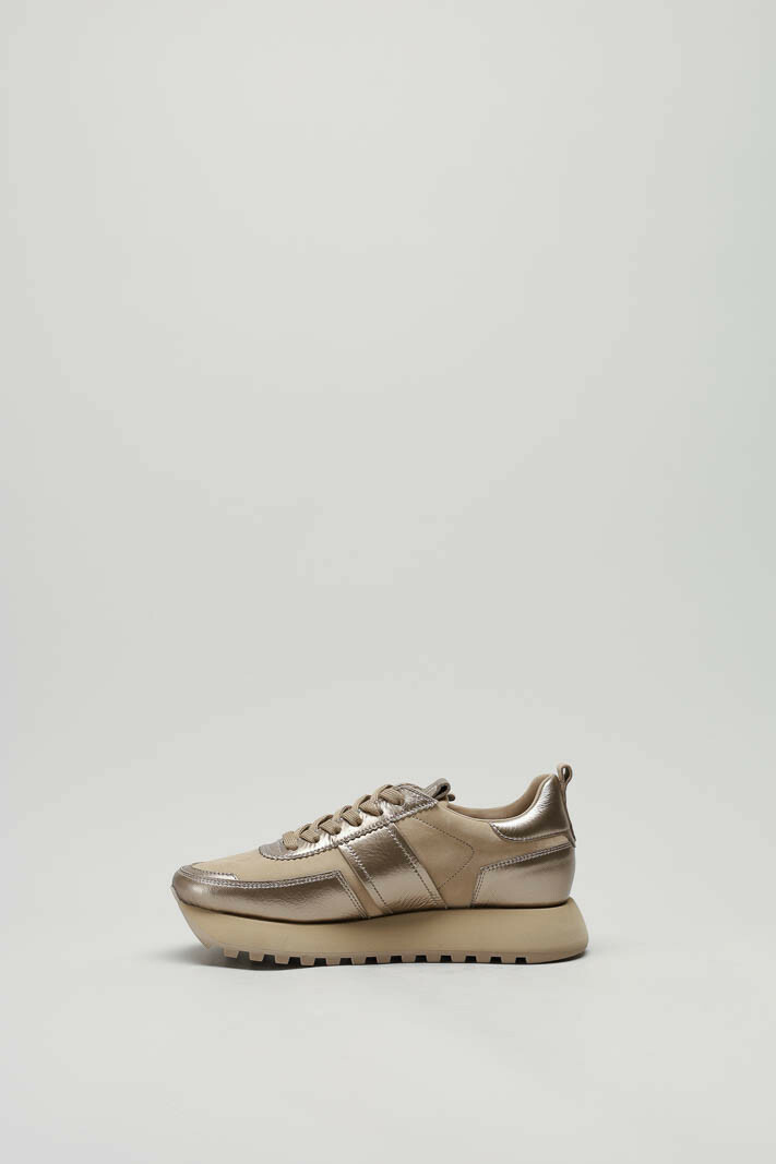 Beige Sneaker image
