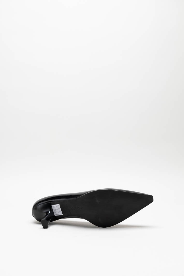 Zwart Pump image