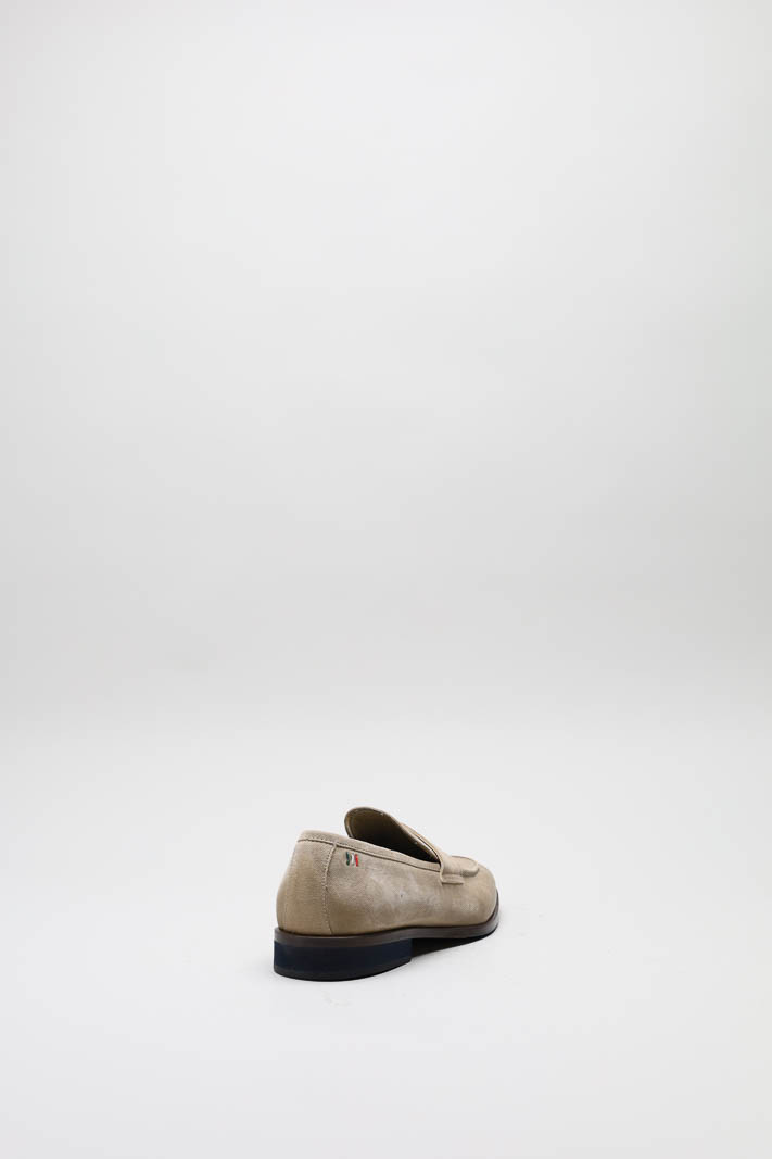 Taupe Mocassin image