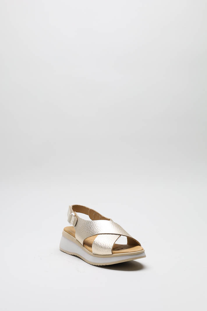 Goud Sandaal plat image