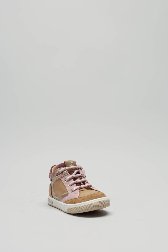 Beige Sneaker
