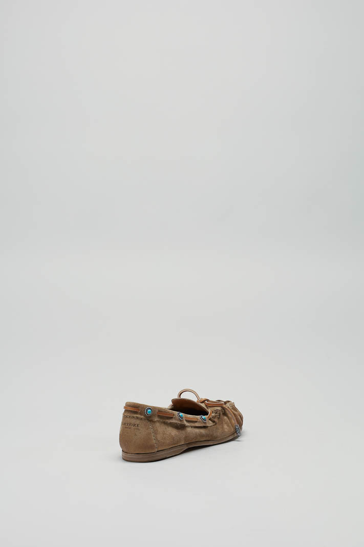 Taupe Mocassin image