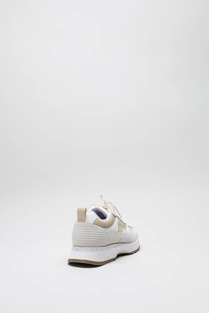 Beige Sneaker image