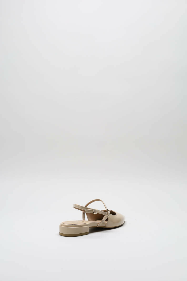 Nude Ballerina image