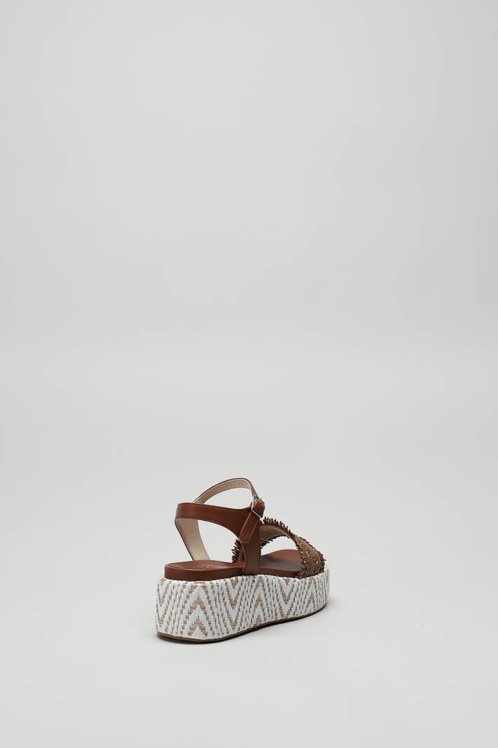 Bruin Sandaal sleehak image