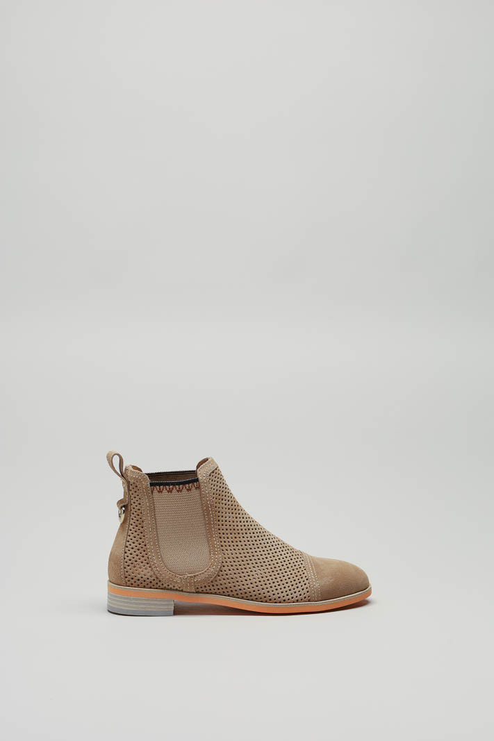 Beige Enkellaars plat