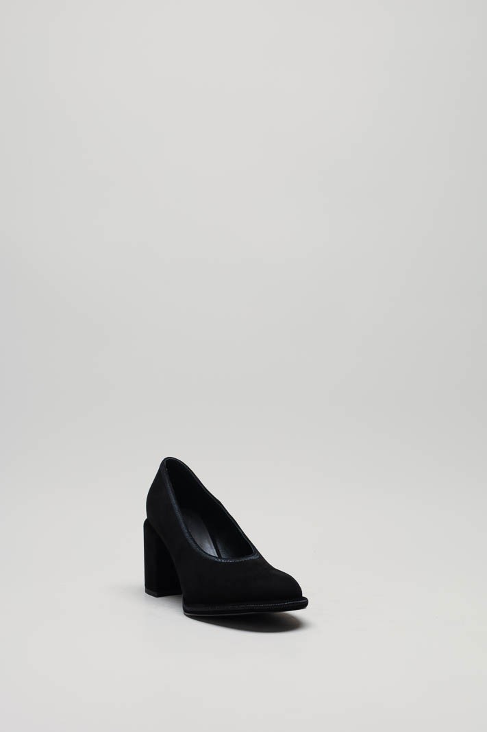 Zwart Pump