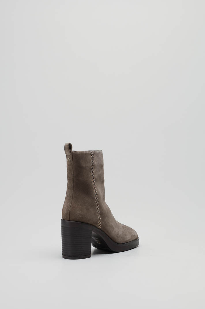 Taupe Enkellaars hak image