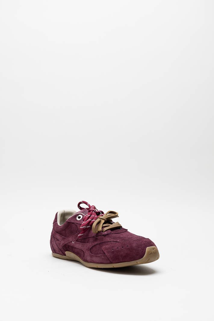 Bordeaux Ballerina image