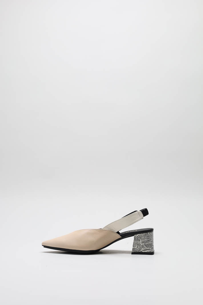 Nude Pump image