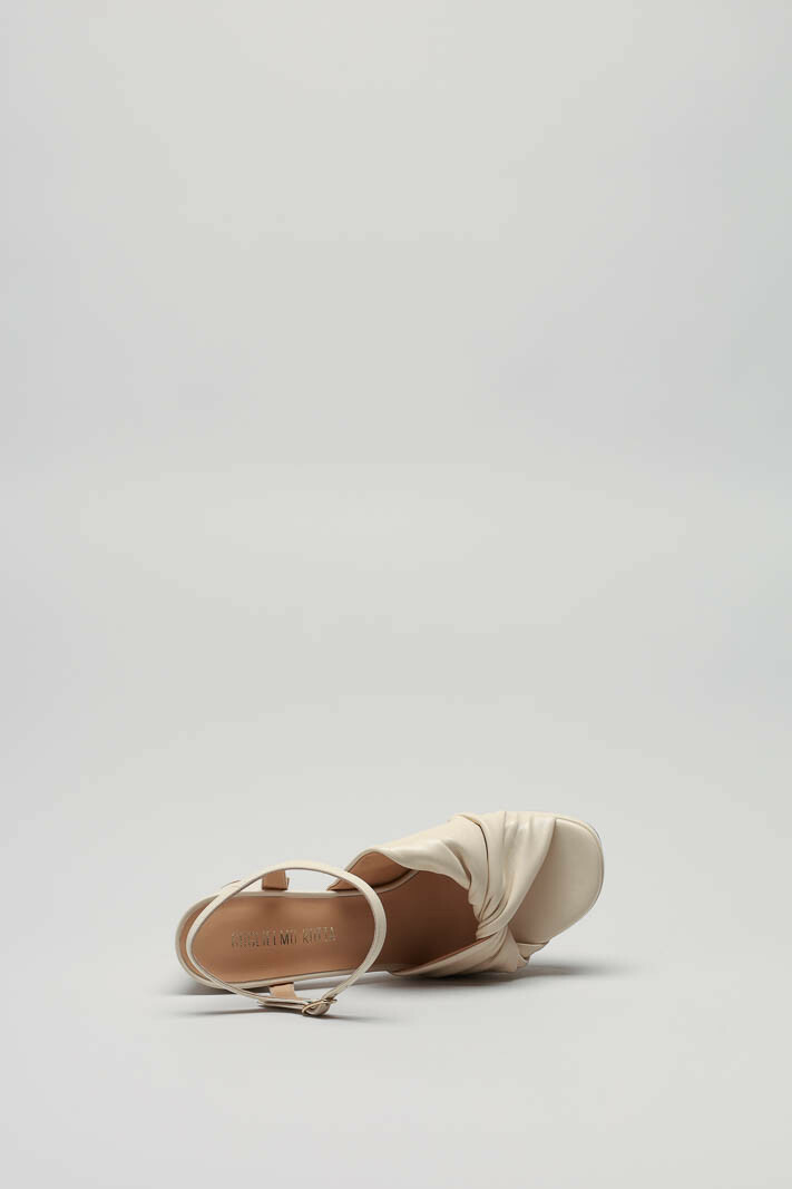 Lichtbeige Sandaal hak image