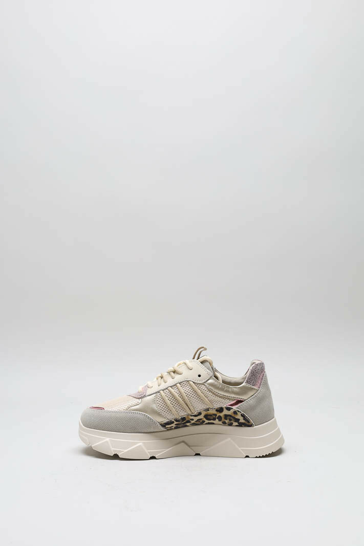 Beige Sneaker image
