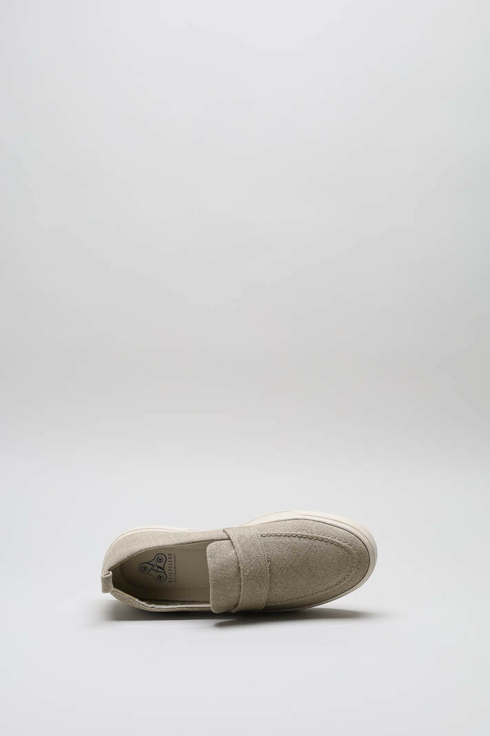 Beige Mocassin image