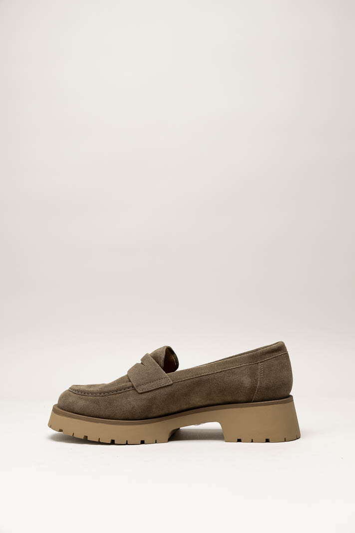 Donkerbruin Mocassin image