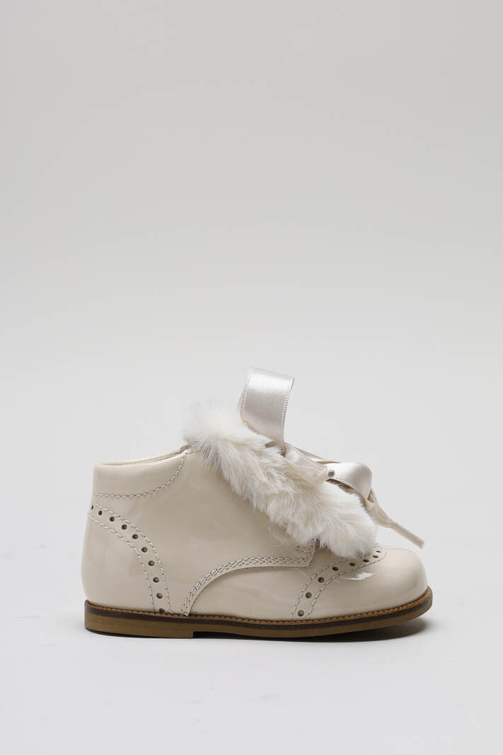 Lichtbeige Veterschoen