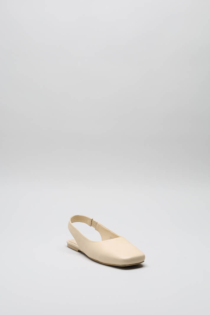 Nude Ballerina image