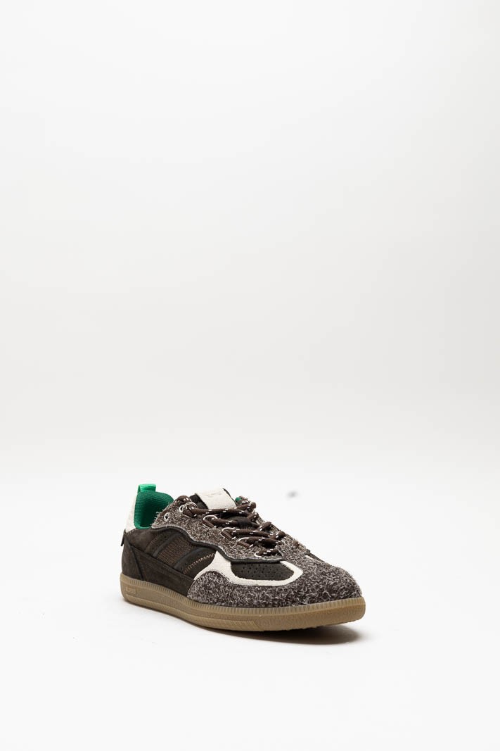 Bruin Sneaker