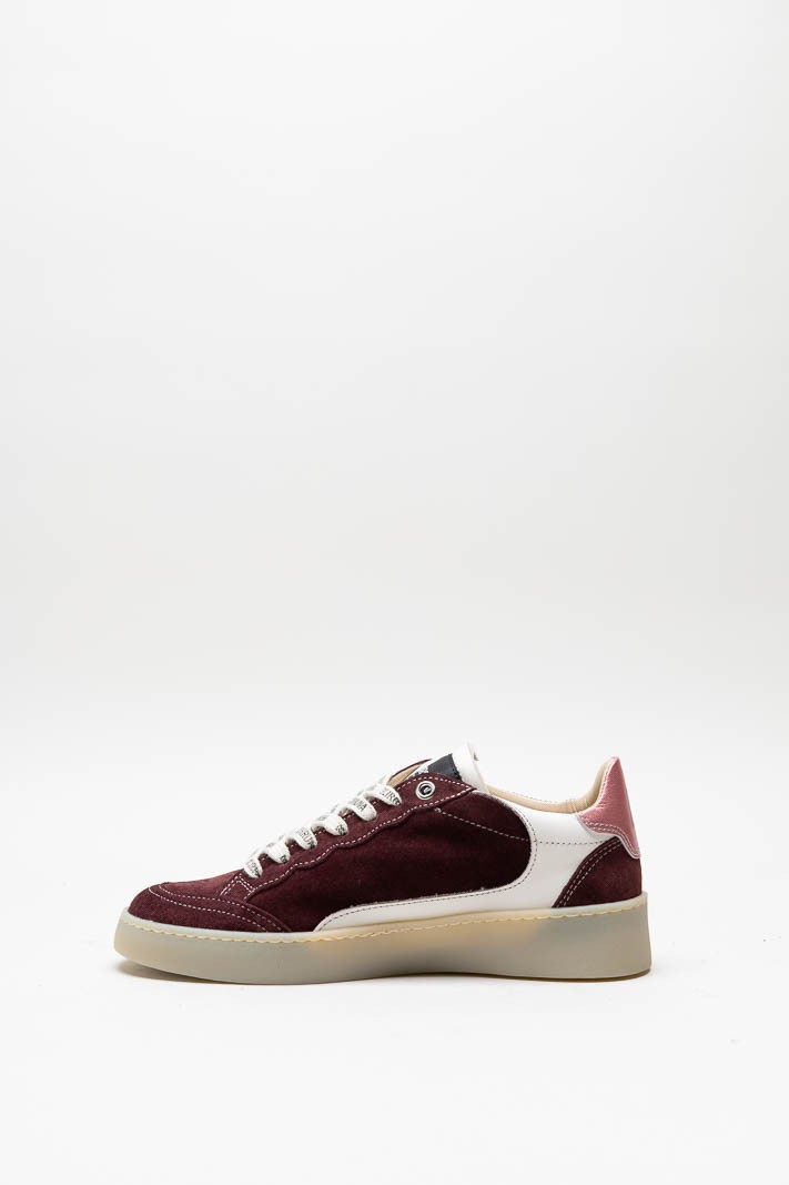 Bordeaux Sneaker image