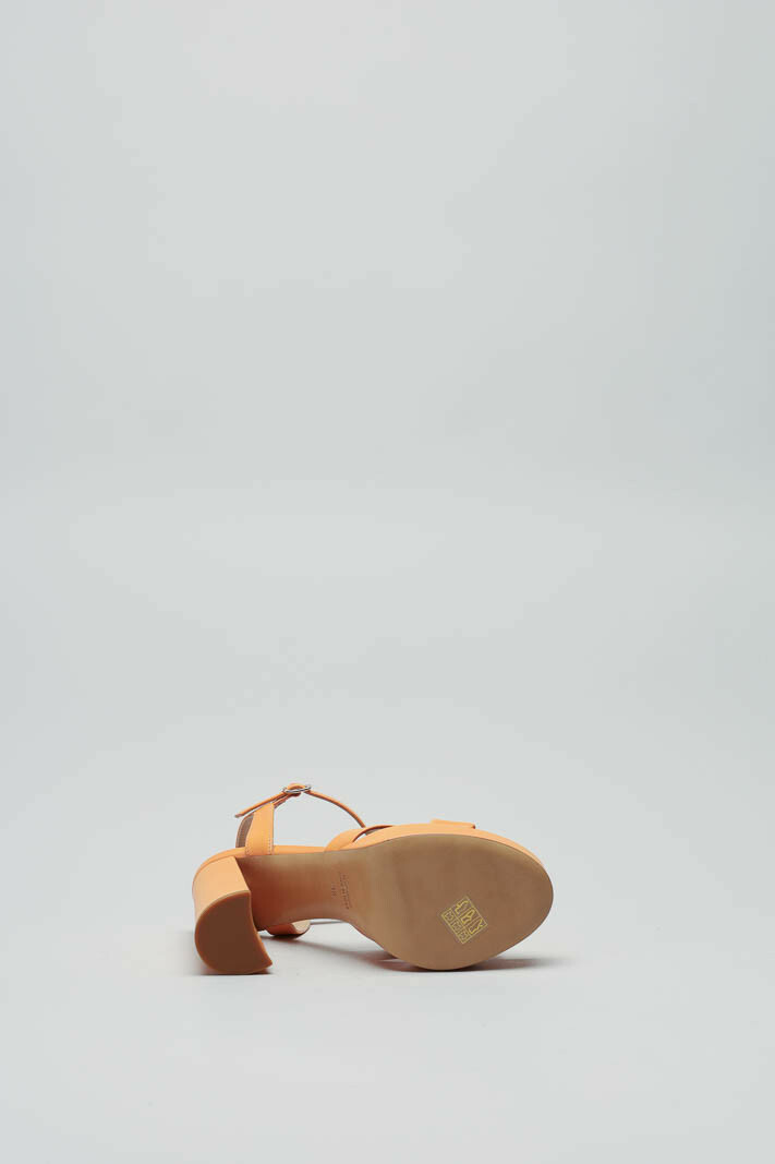 Oranje Sandaal hak image