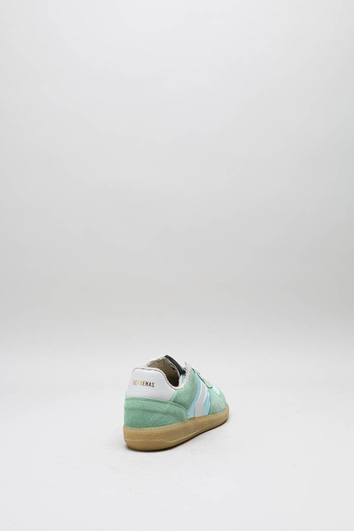 Watergroen Sneaker image